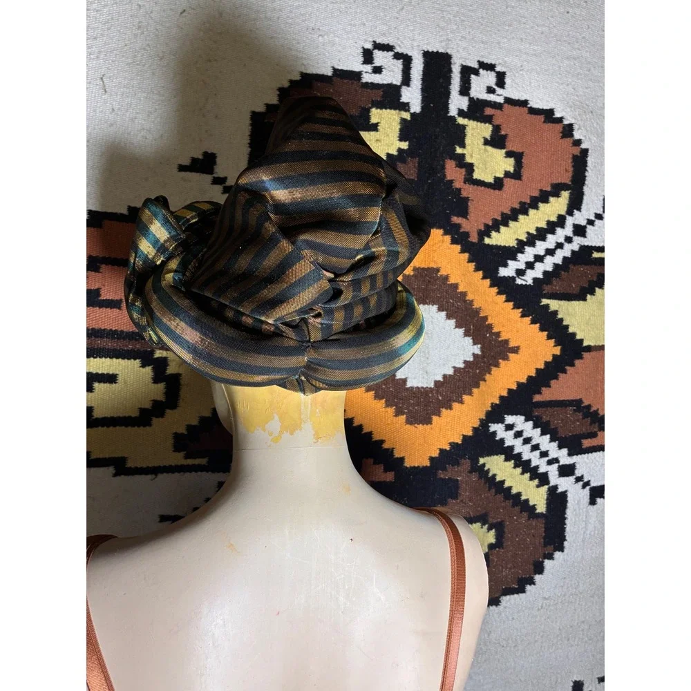 Unbranded Sculptural Bow Hat Womens OS Gold Teal Metallic Excellent Avant Garde